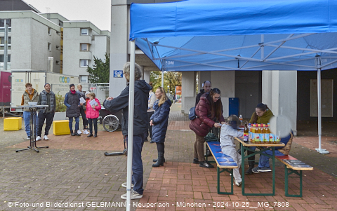 25.10.2025 - Illustrationen und Wall Art mit Katharina Konte und Architekten Herbert Kocht des Marx-Zentrum  